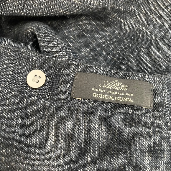 Rodd & Gunn Ellersie Linen Short Sleeve Button Up Shirt - Picture 9 of 10